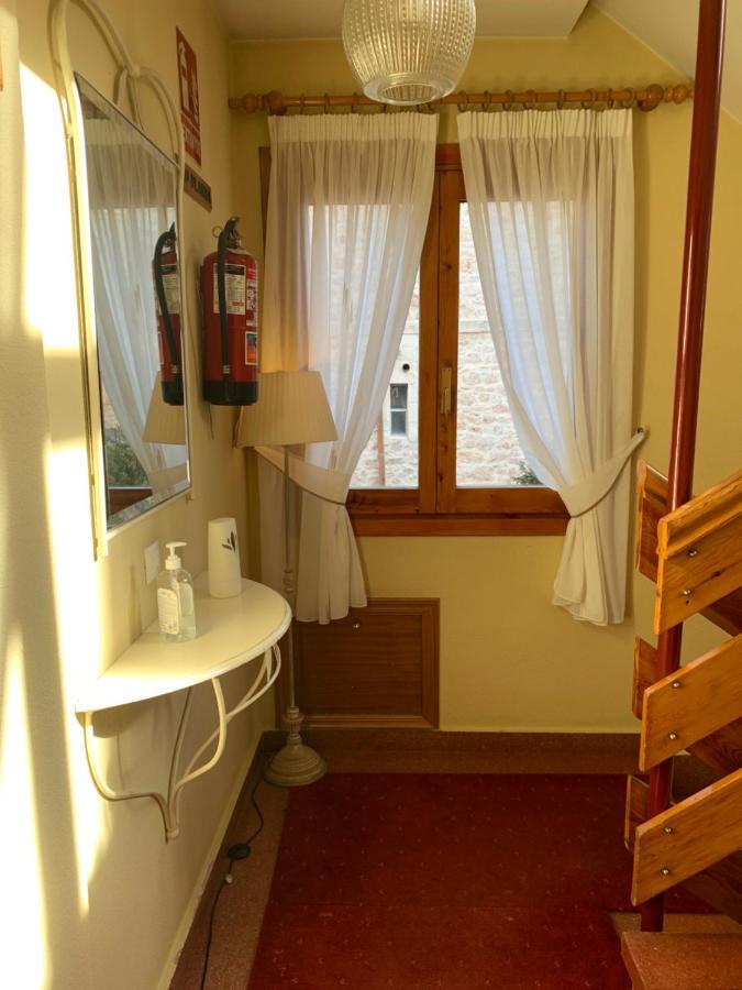 Hostal Docar Лерма Екстериор снимка