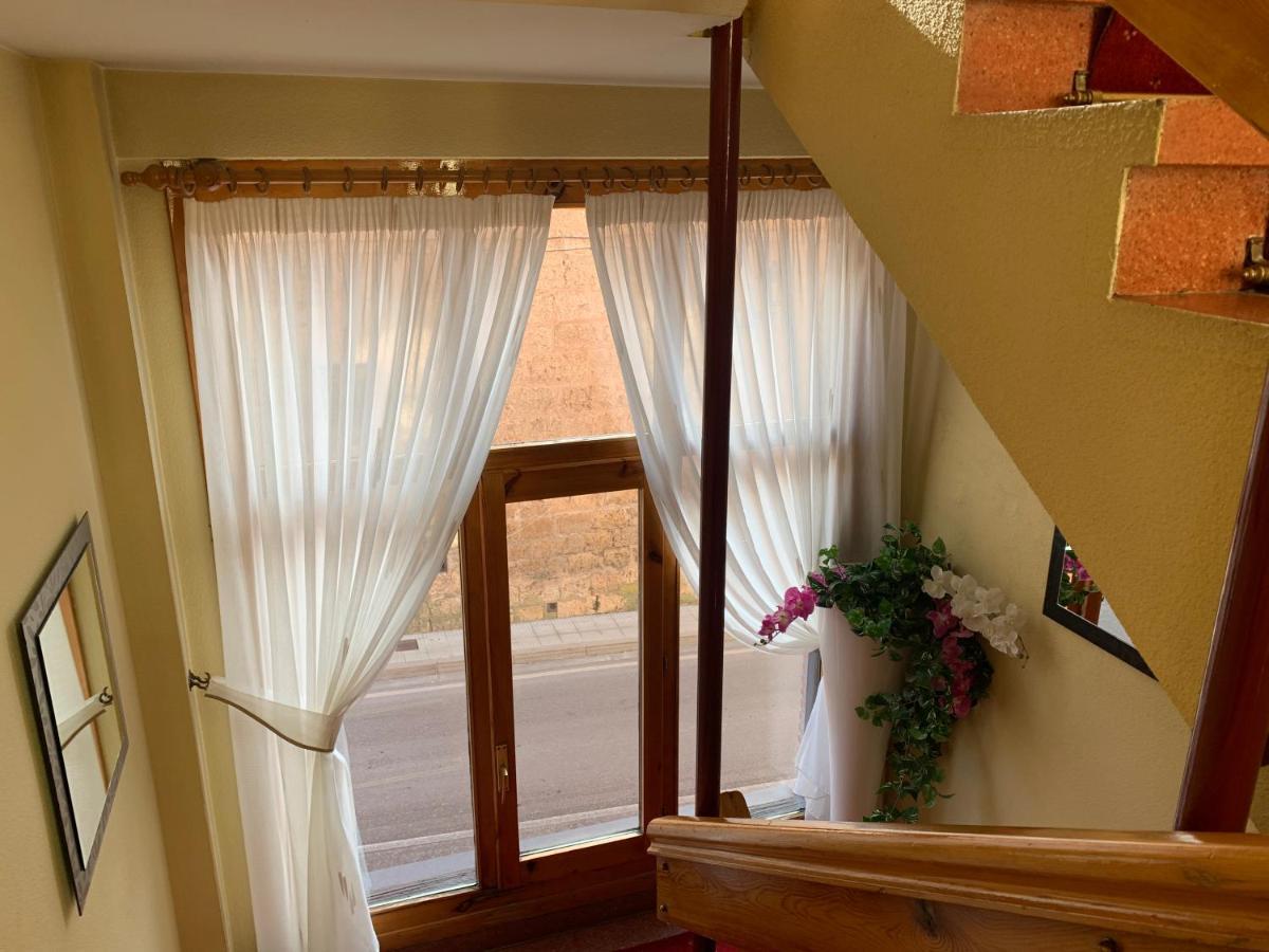 Hostal Docar Лерма Екстериор снимка