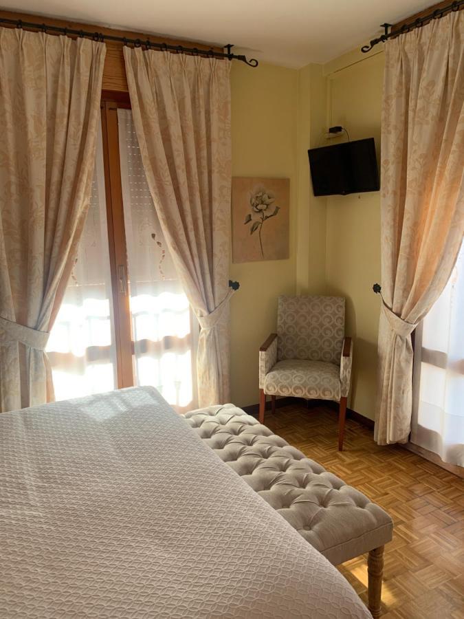 Hostal Docar Лерма Екстериор снимка