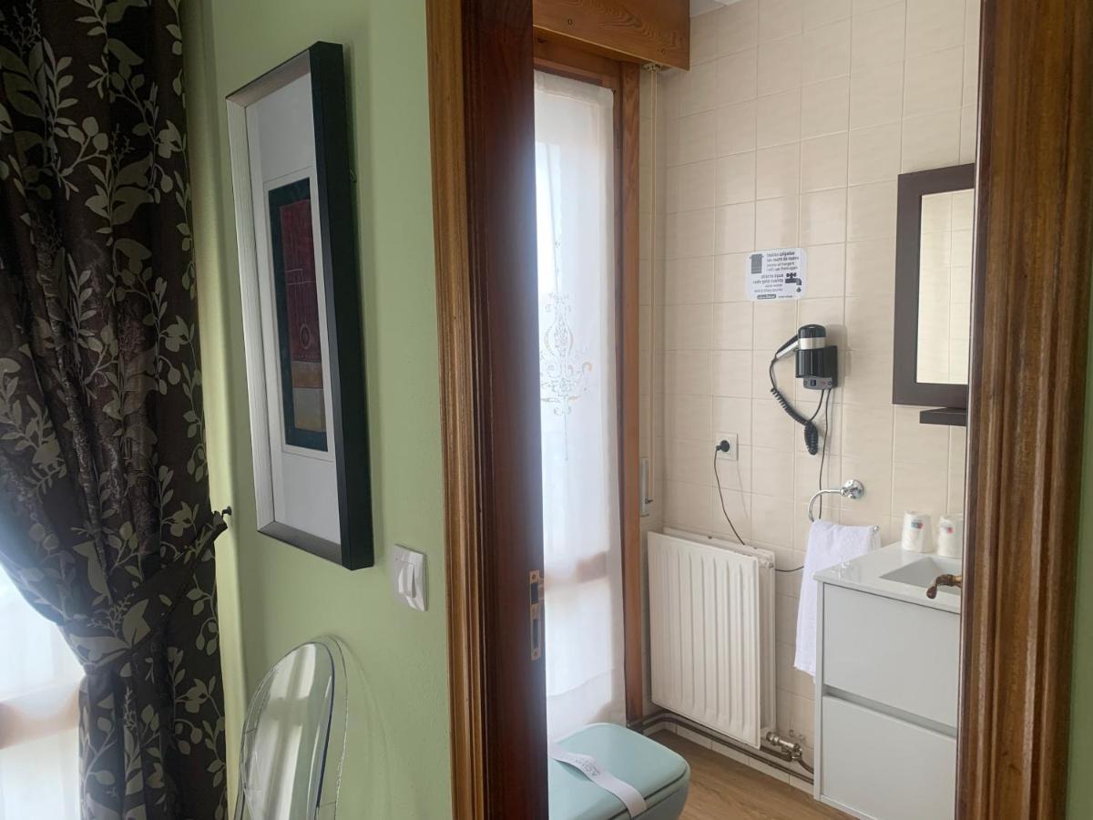 Hostal Docar Лерма Екстериор снимка