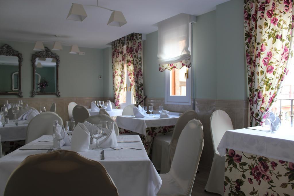 Hostal Docar Лерма Екстериор снимка